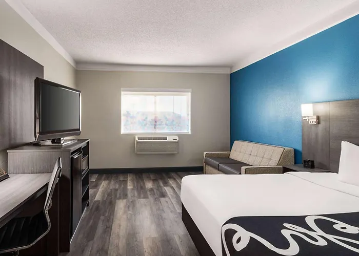 La Quinta By Wyndham North