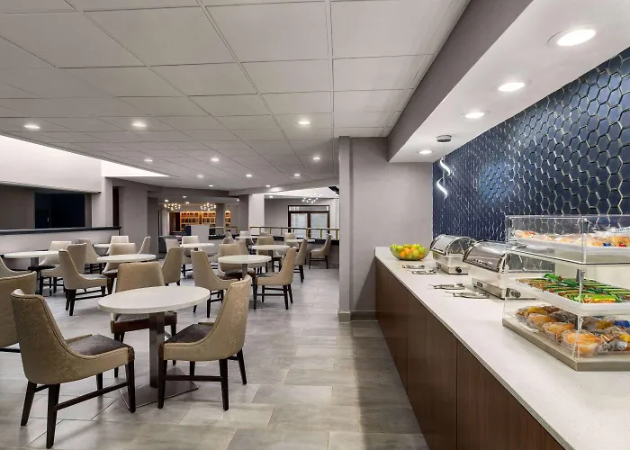 La Quinta By Wyndham North Hotel 3*