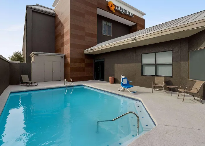 La Quinta By Wyndham North Hotel